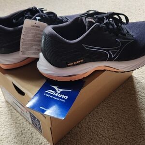 Mizuno Wave Rider 26 Black Running Shoes - Color- Odeyssey Grey/Quicksilver